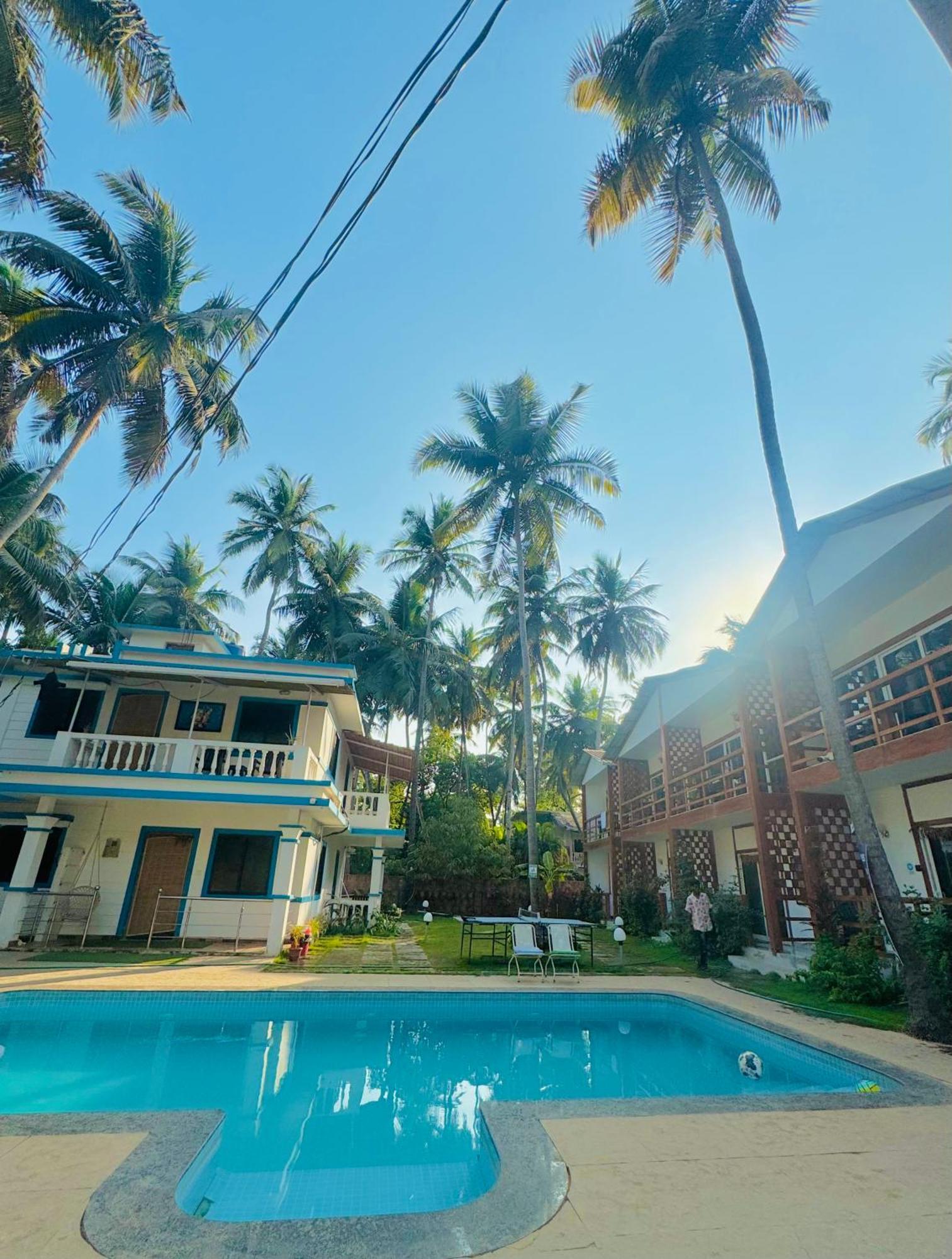 White Turtle Hotel Морджим Екстер'єр фото
